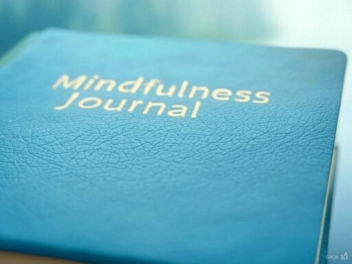 What is a mindfulness journal?