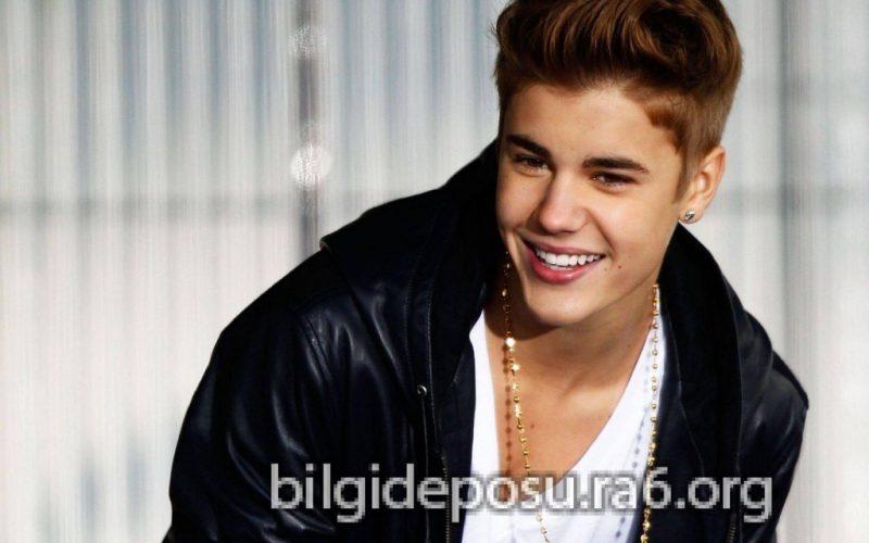 Justin Bieber evlendi mi?