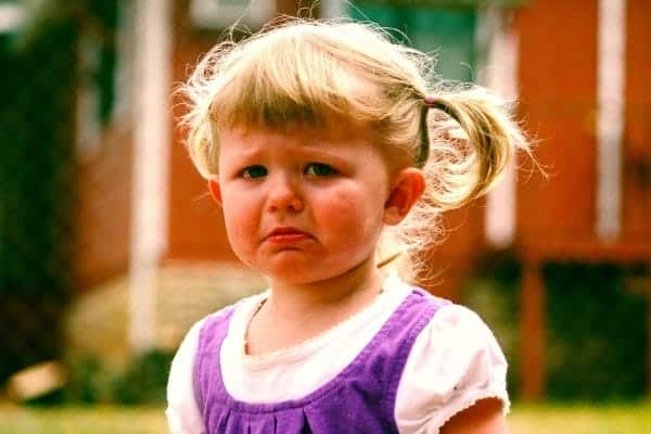 How to deal with toddler tantrums