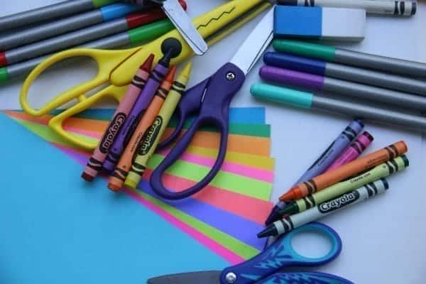 how to help your toddler develop fine motor skills