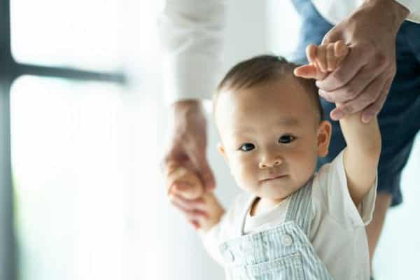 How Babies Learn to Walk and How Parents Can Help