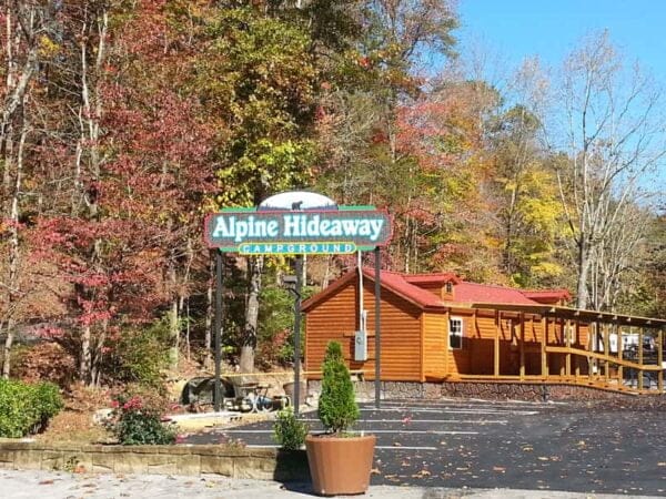 Alpine Hideaway Campground - Top 9 Campgrounds in Pigeon Forge