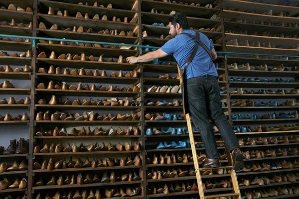 Selecting shoes