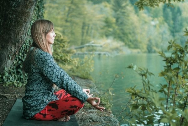 What Are the Key Principles of Mindfulness Meditation?