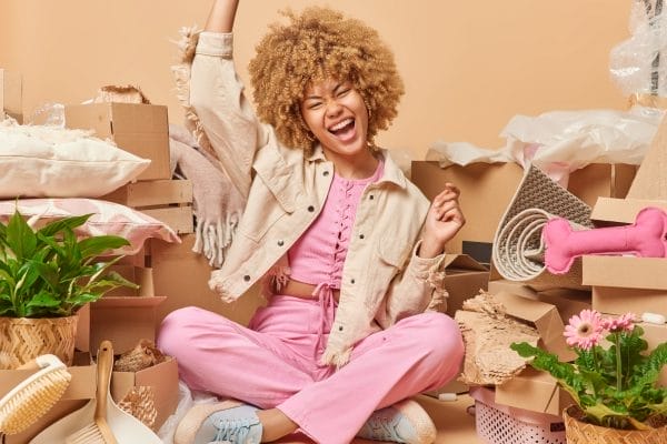 25 Clever Uses For Common Household Items: Transform Your Home 1 Common household items