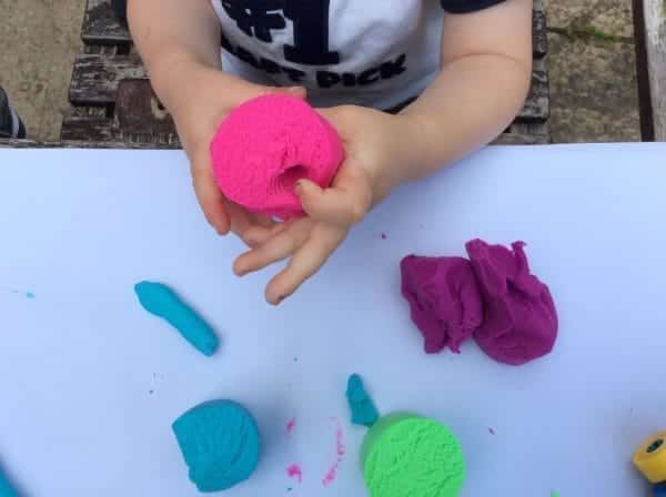 Play-Doh Sculpture Ideas: Tips For Eye-Catching Creations 1 Play-doh sculpture ideas