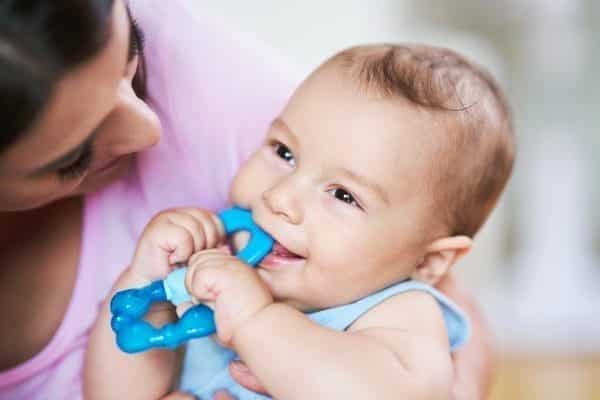 11-Month-Old Teething Baby: Causes And Solutions 1 11-month-old teething baby
